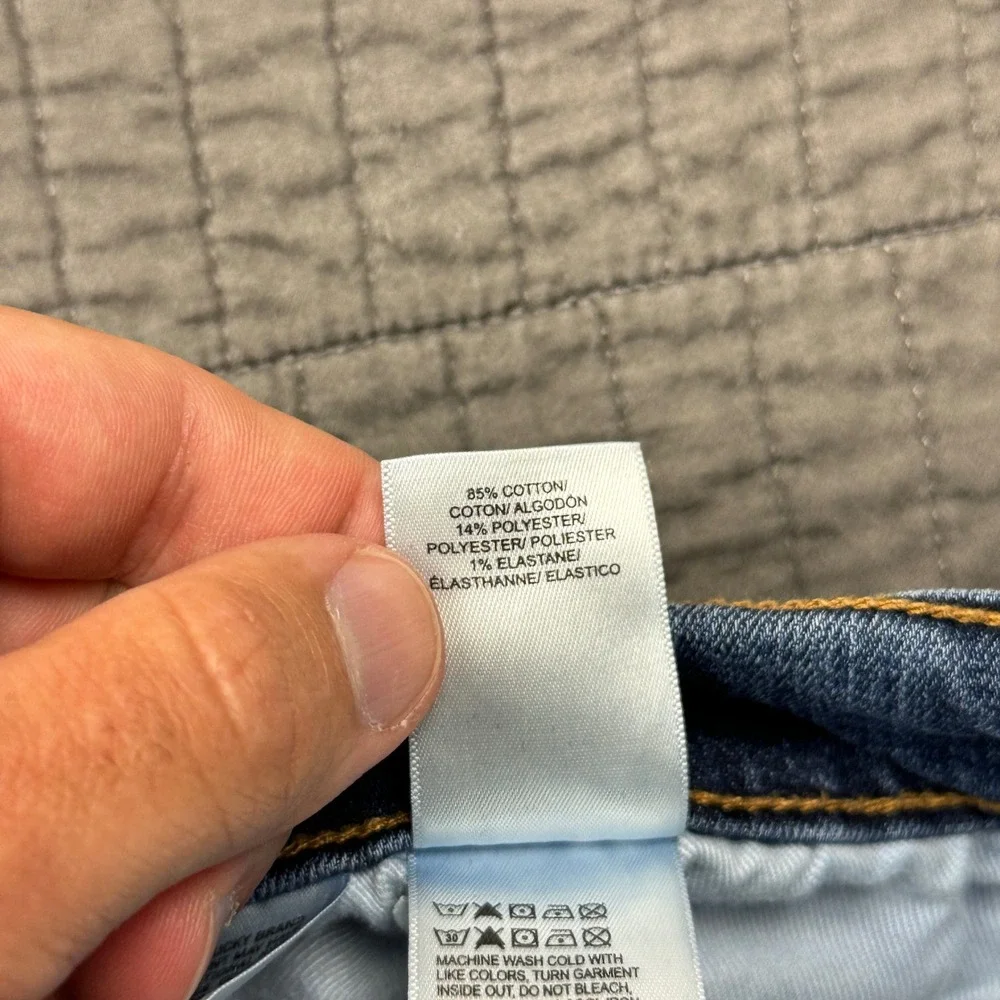 Lucky Brand 221 Straight Leg Jeans Mens 34x32 (33x30) Blue Denim Medium Wash